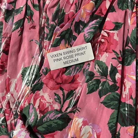 Vixen by Micheline Pitt Pink Floral Skater Skirt - Picture 2 of 2